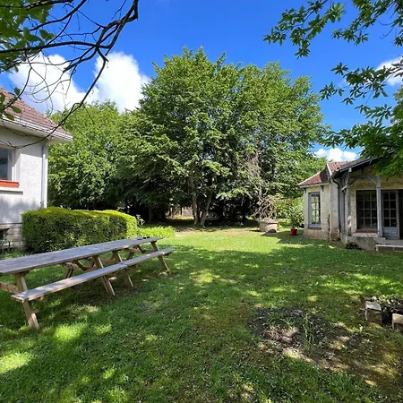 Dom wakacyjny Clos De La Gare